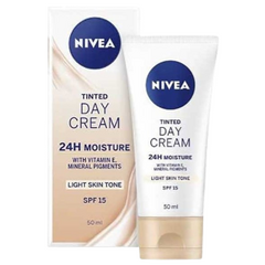 NIVEA 24H Moisture Tinted Day Cream with Vitamin E Light Skin Tone SPF15 50ml