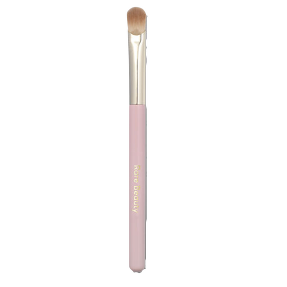 RARE BEAUTY
STAY VULNERABLE ALL-OVER EYESHADOW BRUSH